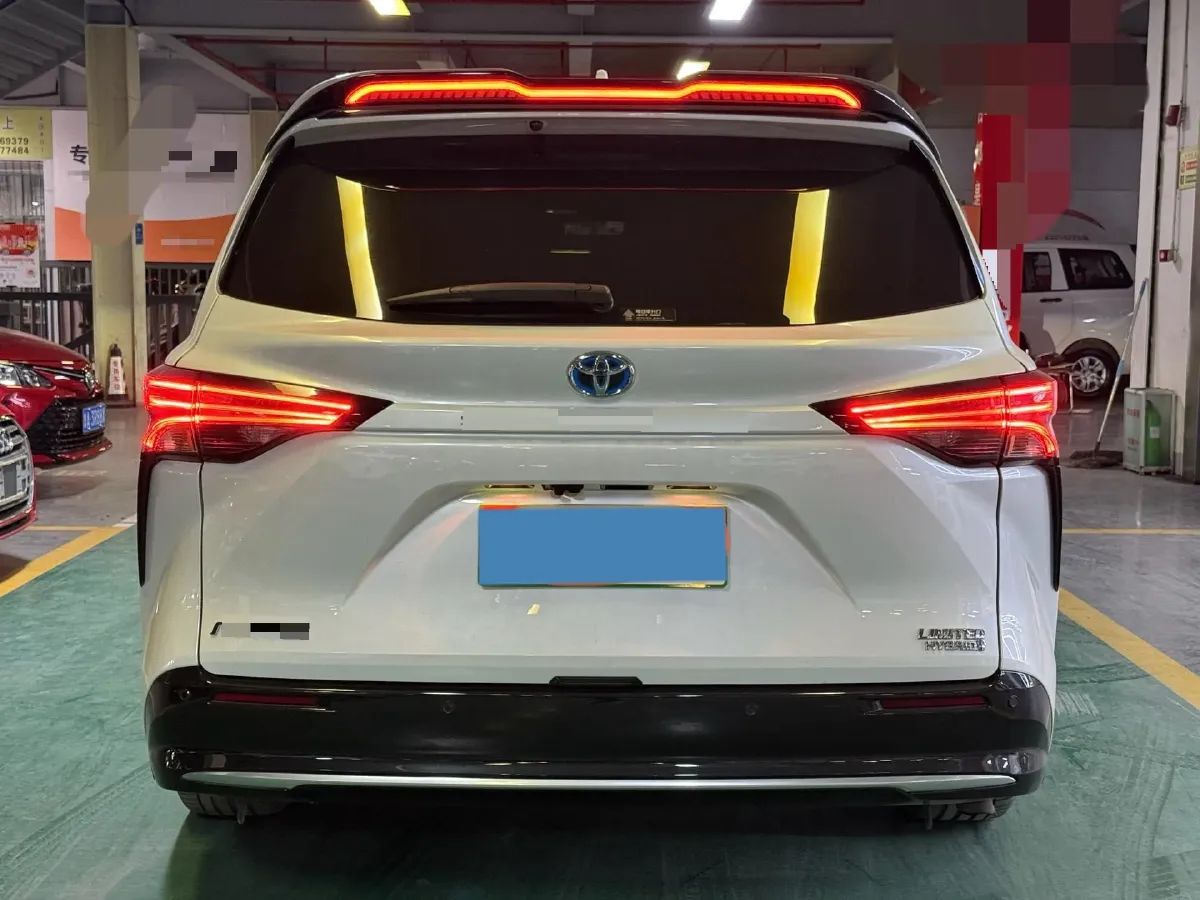 2021 Toyota Sienna 2.5L 192HP L4 E-CVT Hybrid,autocango,china used car exporter,china ev exporter,chinese used car exporter,chinese used ev exporter