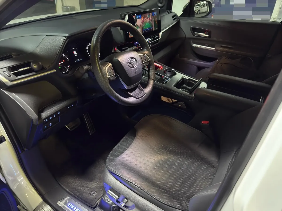 2021 Toyota Sienna 2.5L 192HP L4 E-CVT Hybrid,autocango,china used car exporter,china ev exporter,chinese used car exporter,chinese used ev exporter