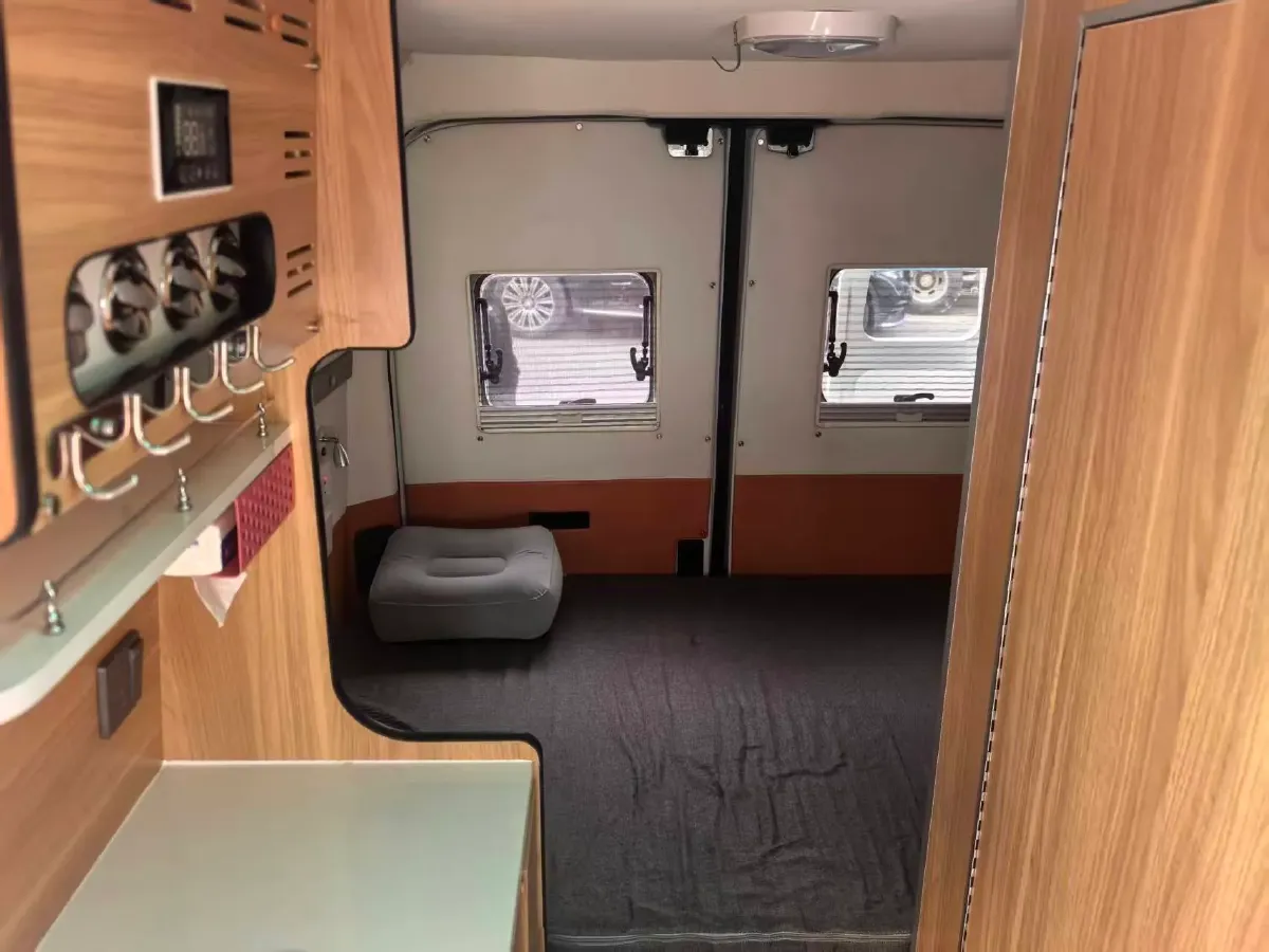 2019 Ford Everest 2.0T 248HP L4 6AT,autocango,china used car exporter,china ev exporter,chinese used car exporter,chinese used ev exporter