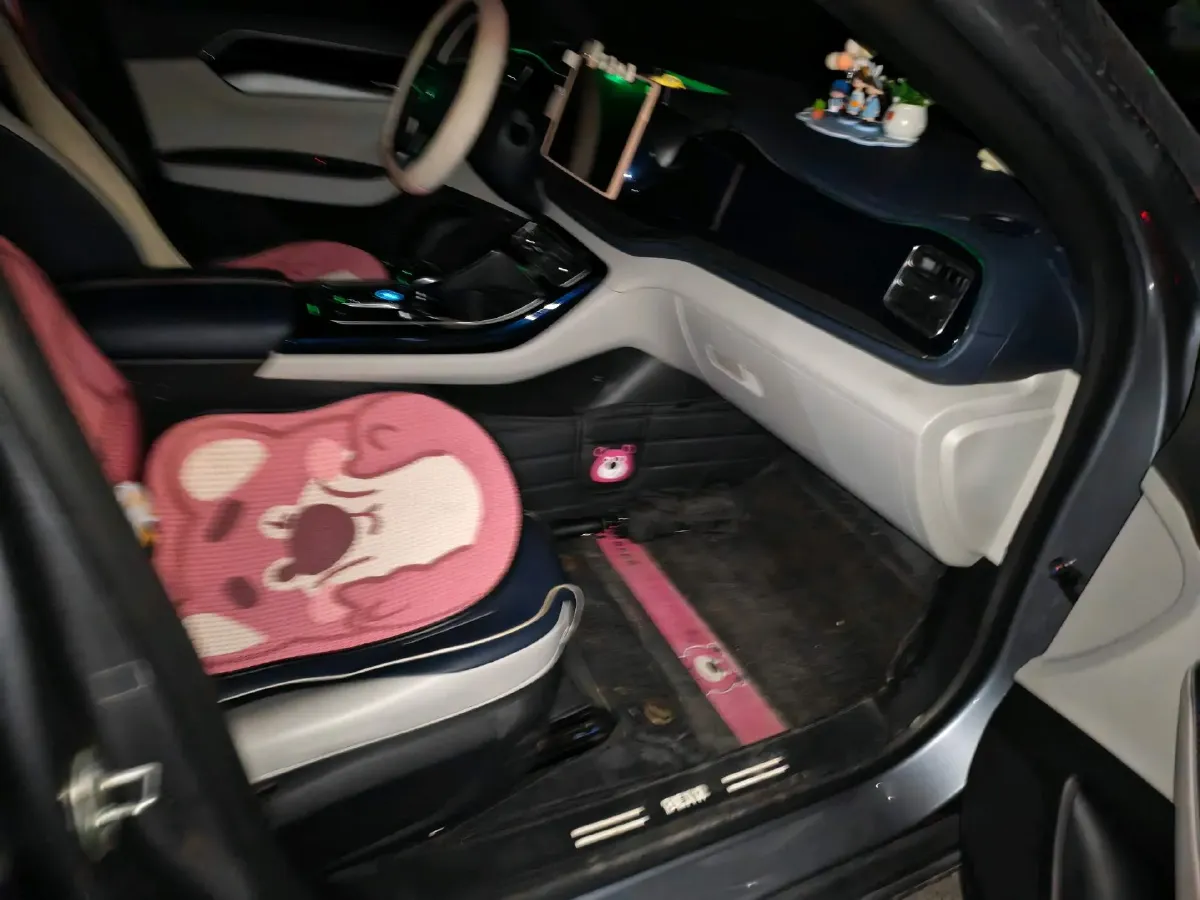 2021 Haval F7 1.5T 169HP L4 7DCT,autocango,china used car exporter,china ev exporter,chinese used car exporter,chinese used ev exporter