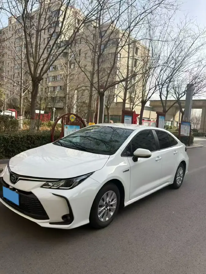 2023 Toyota Corolla 1.8L 98HP L4 E-CVT Hybrid 2023 Toyota Corolla 1.8L 98HP L4 E-CVT Hybrid