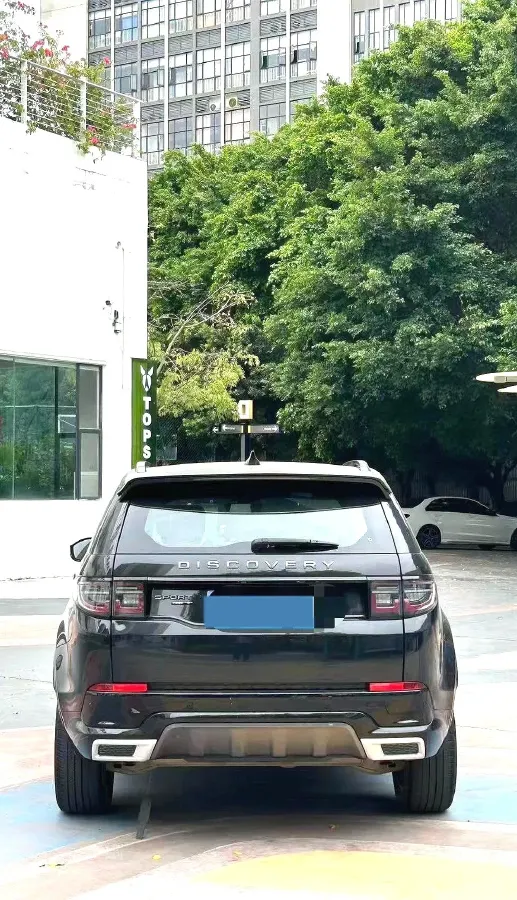 2020 Land Rover Discovery Sport 2.0T 249HP L4 9AT,autocango,china used car exporter,china ev exporter,chinese used car exporter,chinese used ev exporter