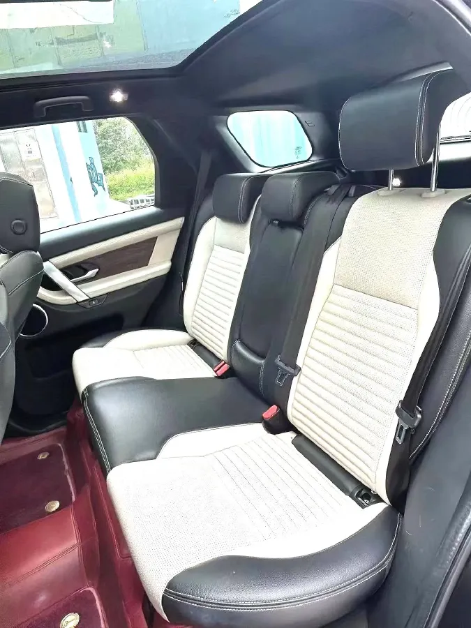 2020 Land Rover Discovery Sport 2.0T 249HP L4 9AT,autocango,china used car exporter,china ev exporter,chinese used car exporter,chinese used ev exporter