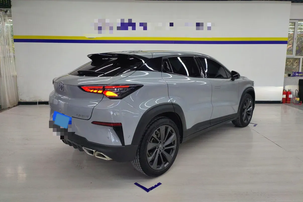 2020 ChangAn UNI-T 1.5T 180HP L4 7DCT,autocango,china used car exporter,china ev exporter,chinese used car exporter,chinese used ev exporter