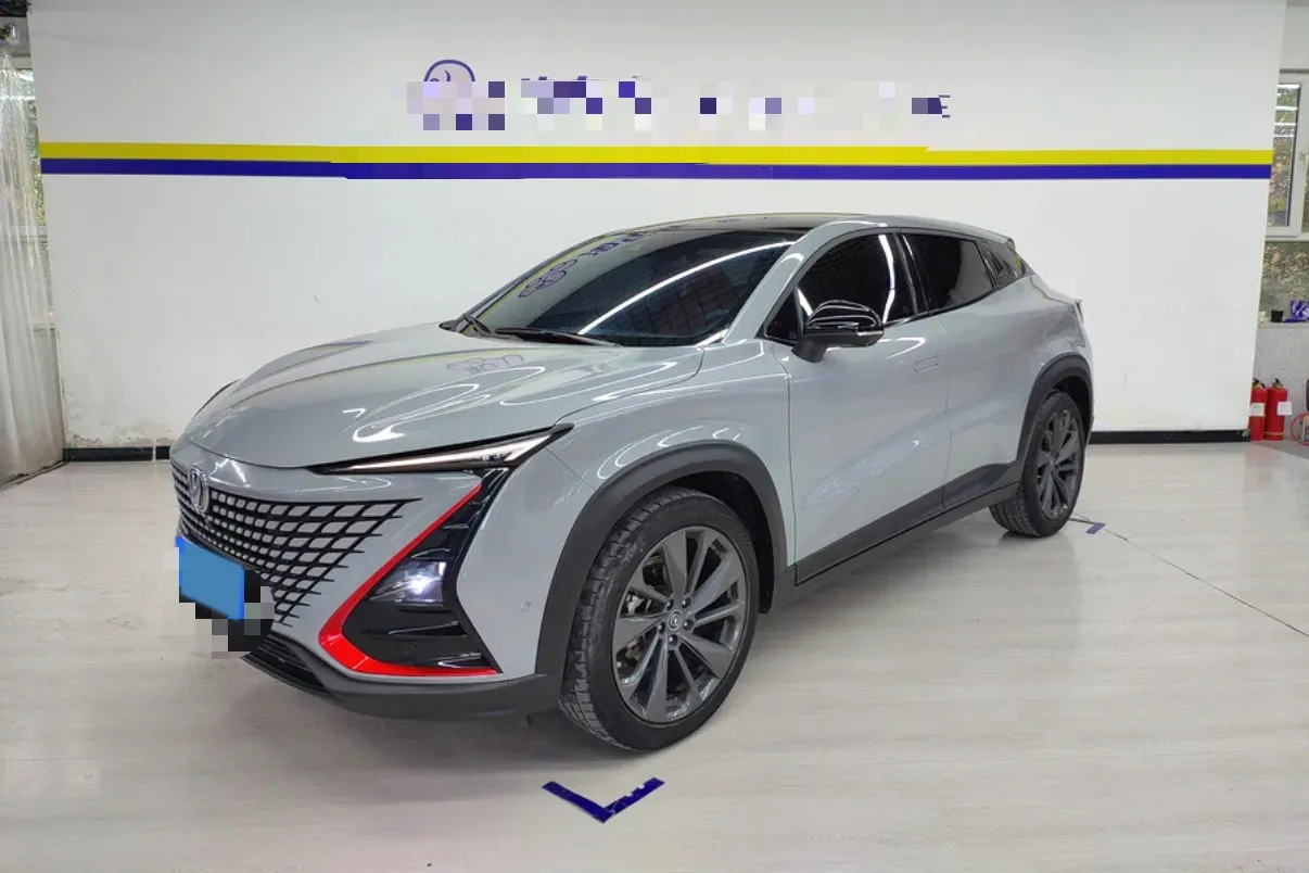 2020 ChangAn UNI-T 1.5T 180HP L4 7DCT,autocango,china used car exporter,china ev exporter,chinese used car exporter,chinese used ev exporter