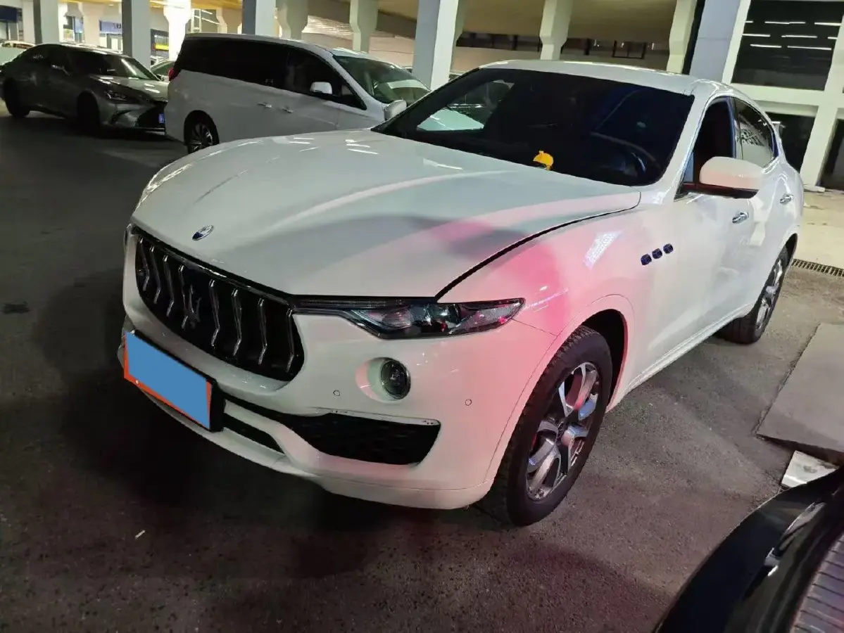 2022 Maserati Levante 2.0T 330HP L4 8AT