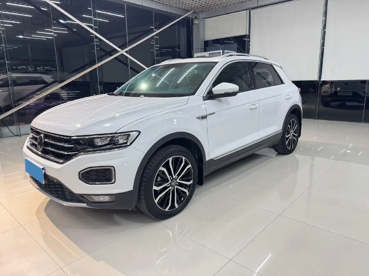 2021 Volkswagen T-Roc 1.4T 150HP L4 7DCT