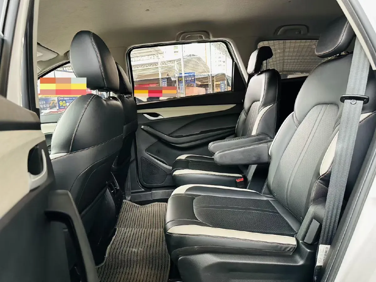 2021 BaoJun 360 1.5L 105HP L4 CVT,autocango,china used car exporter,china ev exporter,chinese used car exporter,chinese used ev exporter