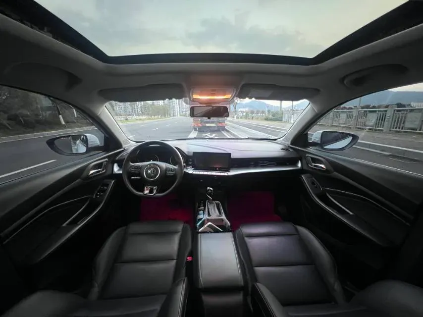 2022 MG 5 1.5L 120HP L4 CVT,autocango,china used car exporter,china ev exporter,chinese used car exporter,chinese used ev exporter