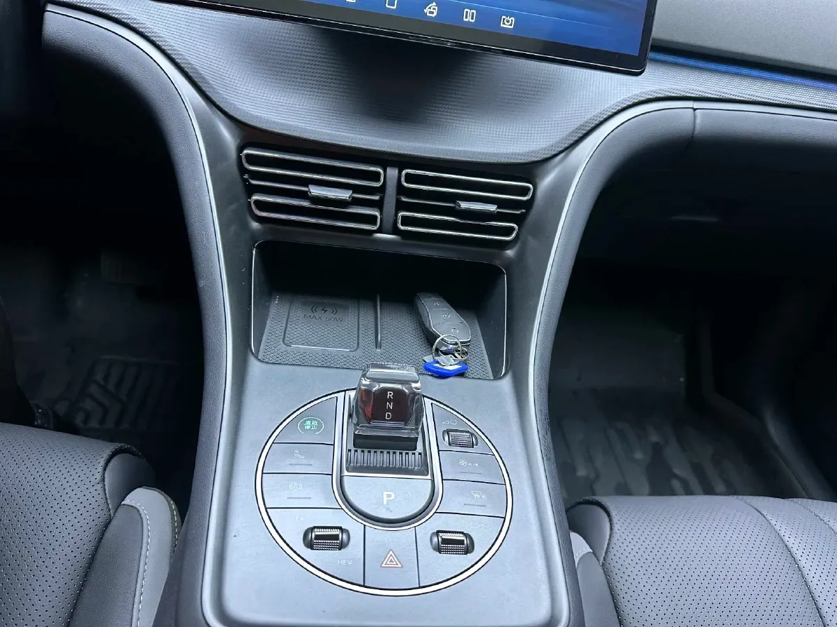 2025 BYD Sea Lion 05 DM-i 1.5L 101HP L4 E-CVT PHEV 18.3KWH,autocango,china used car exporter,china ev exporter,chinese used car exporter,chinese used ev exporter