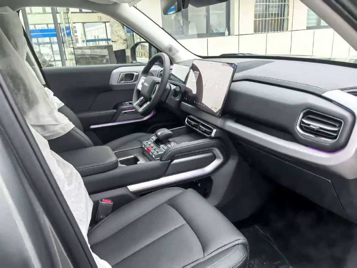 2025 FangChengBao Tai 3 BEV,autocango,china used car exporter,china ev exporter,chinese used car exporter,chinese used ev exporter