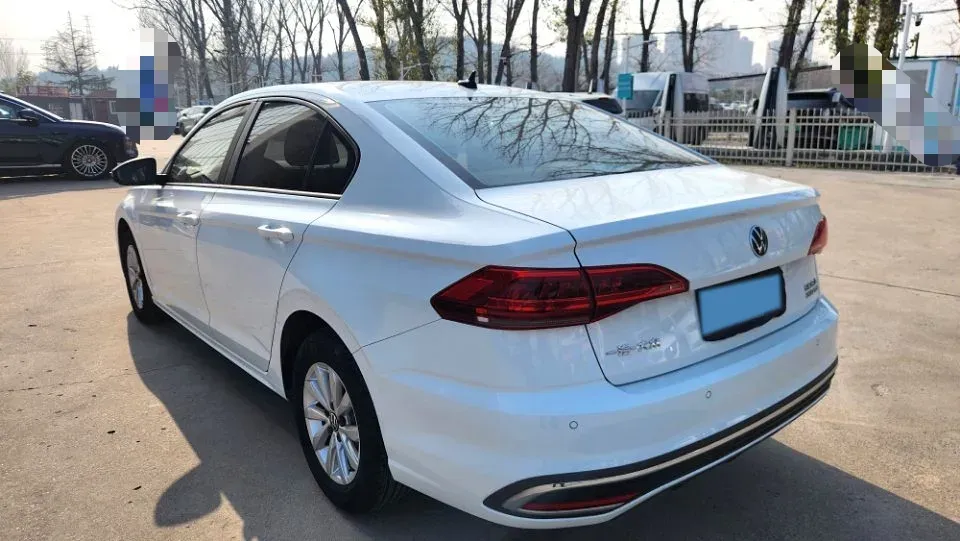2023 Volkswagen Bora 1.2T 116HP L4 7DCT,autocango,china used car exporter,china ev exporter,chinese used car exporter,chinese used ev exporter