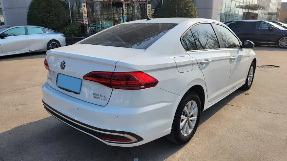 2023 Volkswagen Bora 1.2T 116HP L4 7DCT,autocango,china used car exporter,china ev exporter,chinese used car exporter,chinese used ev exporter