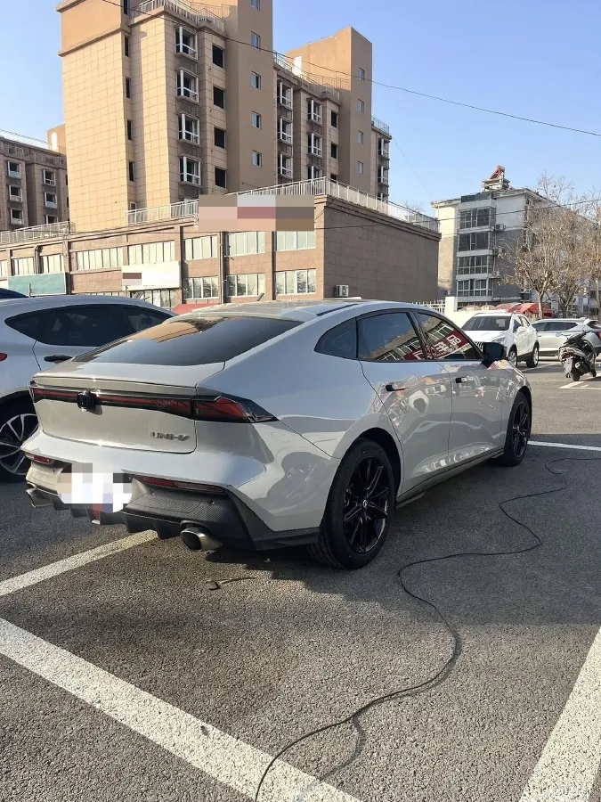 2022 ChangAn UNI-V 1.5T 188HP L4 7DCT,autocango,china used car exporter,china ev exporter,chinese used car exporter,chinese used ev exporter