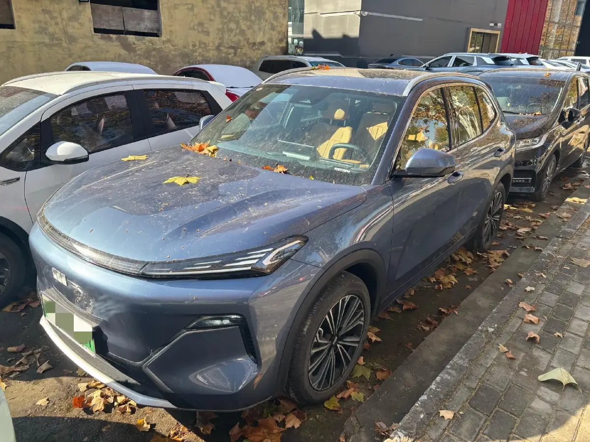 2025 BYD Sea Lion 05 DM-i 1.5L 101HP L4 E-CVT PHEV 18.3KWH