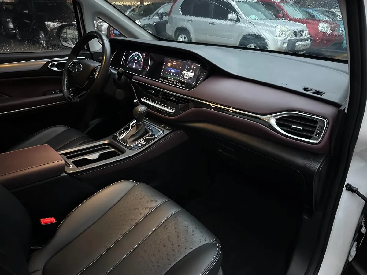 2021 GAC Trumpchi M6 1.5T 169HP L4 7DCT,autocango,china used car exporter,china ev exporter,chinese used car exporter,chinese used ev exporter