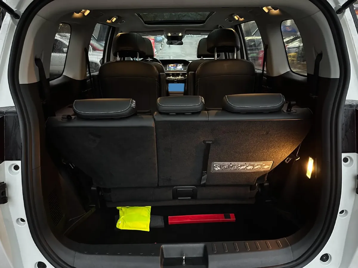 2021 GAC Trumpchi M6 1.5T 169HP L4 7DCT,autocango,china used car exporter,china ev exporter,chinese used car exporter,chinese used ev exporter