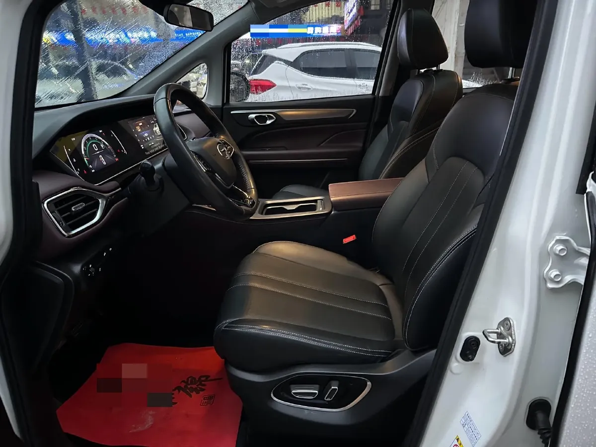 2021 GAC Trumpchi M6 1.5T 169HP L4 7DCT,autocango,china used car exporter,china ev exporter,chinese used car exporter,chinese used ev exporter