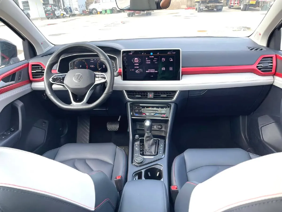 2023 Volkswagen Tharu 2.0T 186HP L4 7DCT,autocango,china used car exporter,china ev exporter,chinese used car exporter,chinese used ev exporter