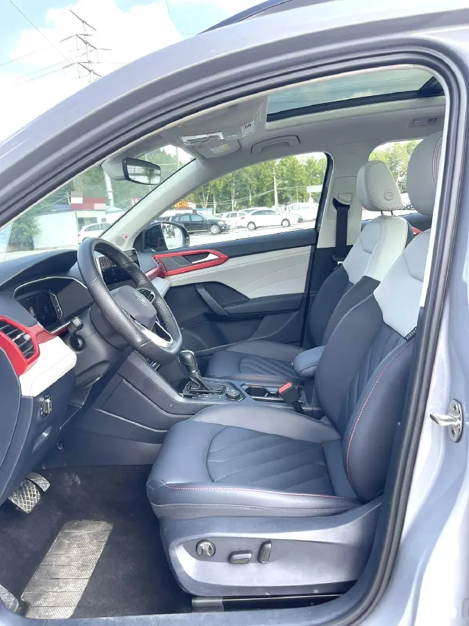 2023 Volkswagen Tharu 2.0T 186HP L4 7DCT,autocango,china used car exporter,china ev exporter,chinese used car exporter,chinese used ev exporter