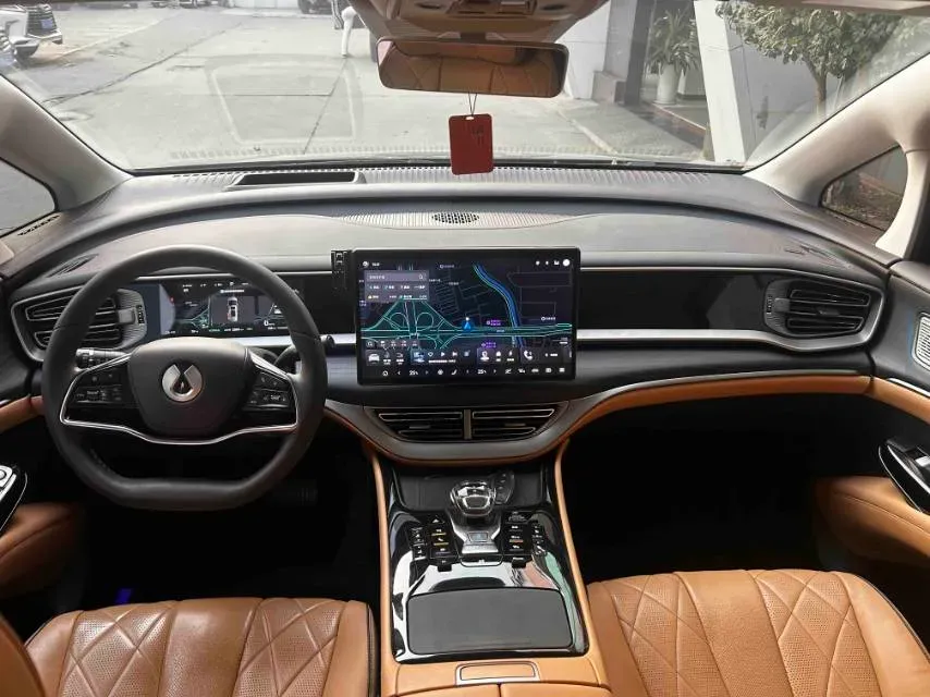 2024 Denza D9 1.5T 139HP L4 E-CVT PHEV 40KWH,autocango,china used car exporter,china ev exporter,chinese used car exporter,chinese used ev exporter