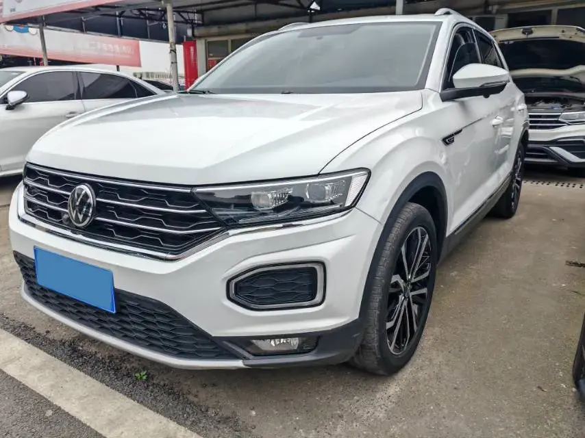2021 Volkswagen T-Roc 1.4T 150HP L4 7DCT
