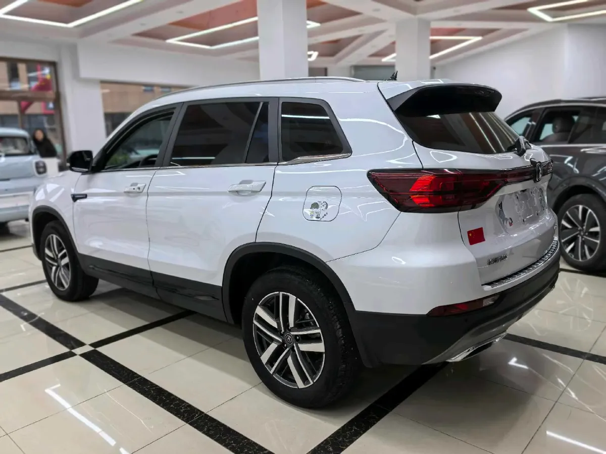 2024 ChangAn CS75 1.5T 188HP L4 7DCT,autocango,china used car exporter,china ev exporter,chinese used car exporter,chinese used ev exporter