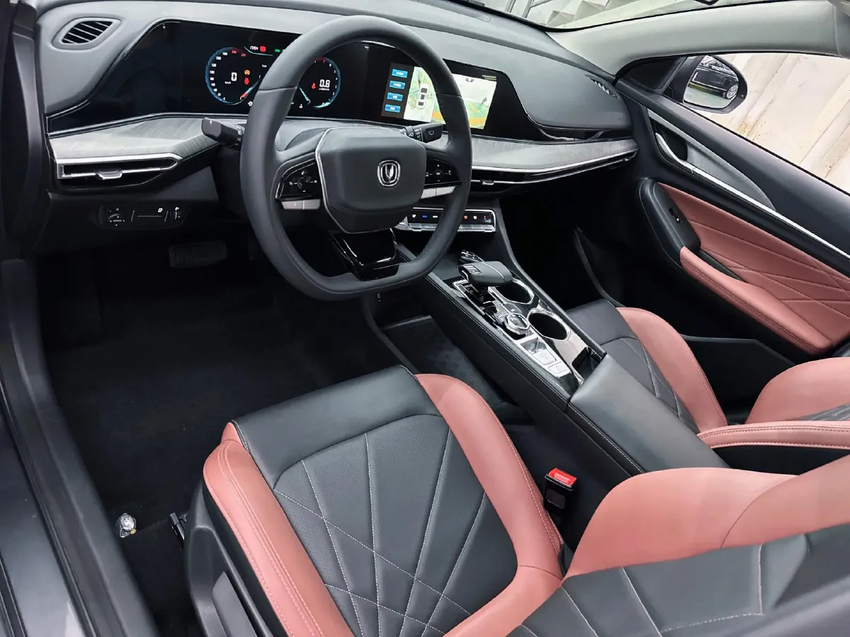 2021 ChangAn Eado 1.4T 160HP L4 7DCT,autocango,china used car exporter,china ev exporter,chinese used car exporter,chinese used ev exporter