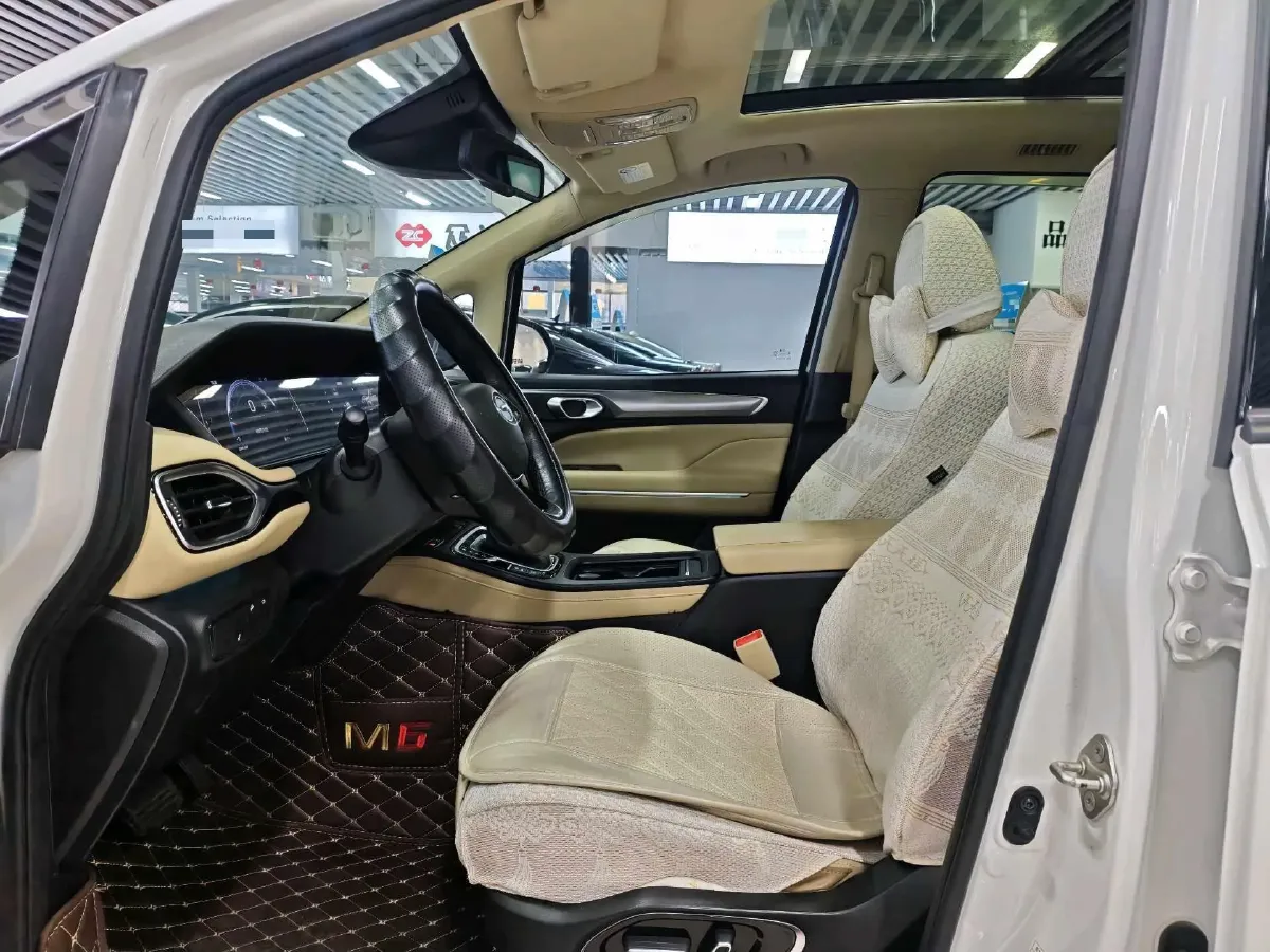 2021 GAC Trumpchi M6 1.5T 169HP L4 7DCT,autocango,china used car exporter,china ev exporter,chinese used car exporter,chinese used ev exporter