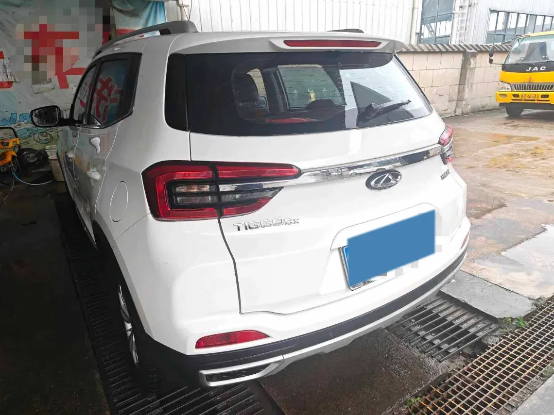 2017 Chery Tiggo 5x 1.5T 147HP L4 6MT,autocango,china used car exporter,china ev exporter,chinese used car exporter,chinese used ev exporter