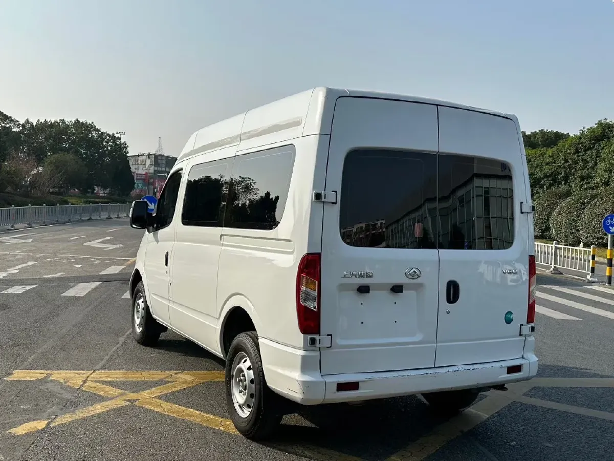 2024 SinoTruck VGV PioneerV 2.0T 140HP L4 6MT,autocango,china used car exporter,china ev exporter,chinese used car exporter,chinese used ev exporter