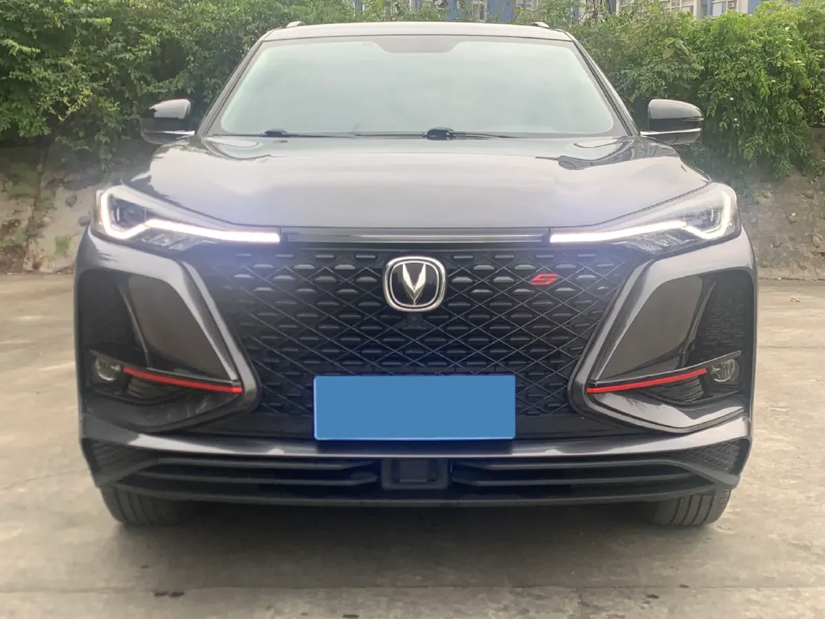 2021 ChangAn CS75 Plus 1.5T 178HP L4 6AT,autocango,china used car exporter,china ev exporter,chinese used car exporter,chinese used ev exporter