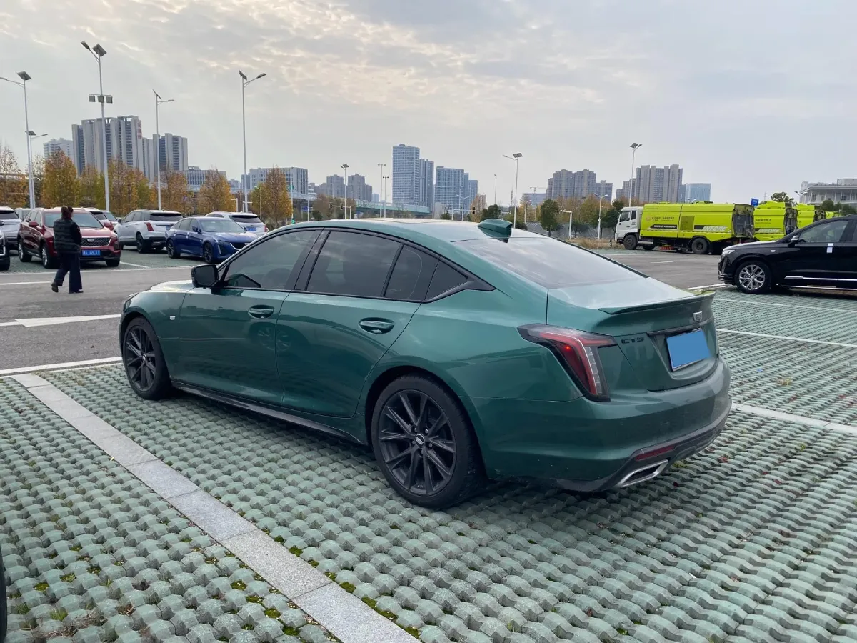 2025 Cadillac CT5 2.0T 237HP L4 10AT,autocango,china used car exporter,china ev exporter,chinese used car exporter,chinese used ev exporter
