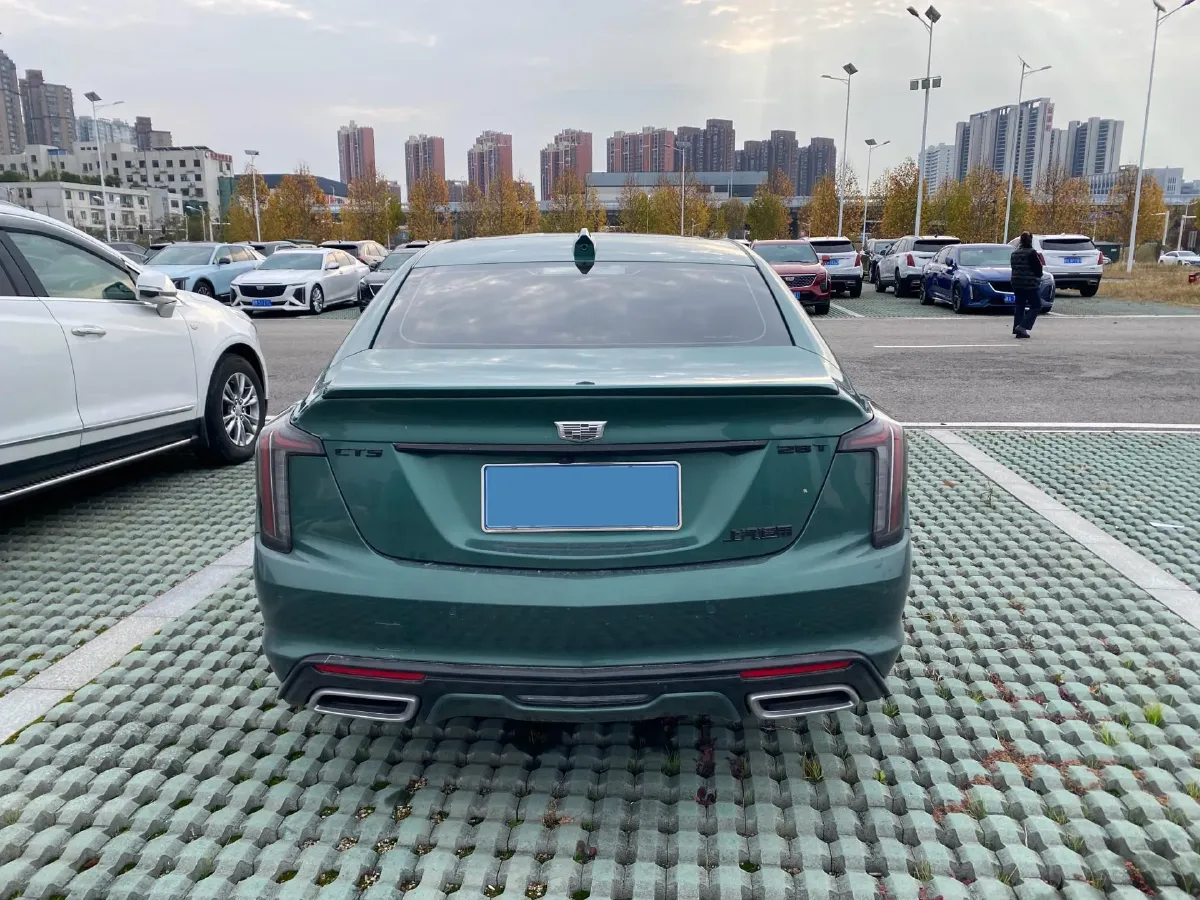 2025 Cadillac CT5 2.0T 237HP L4 10AT,autocango,china used car exporter,china ev exporter,chinese used car exporter,chinese used ev exporter
