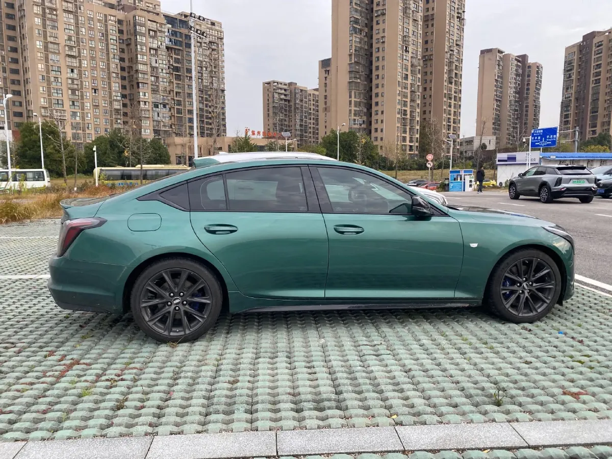2025 Cadillac CT5 2.0T 237HP L4 10AT,autocango,china used car exporter,china ev exporter,chinese used car exporter,chinese used ev exporter