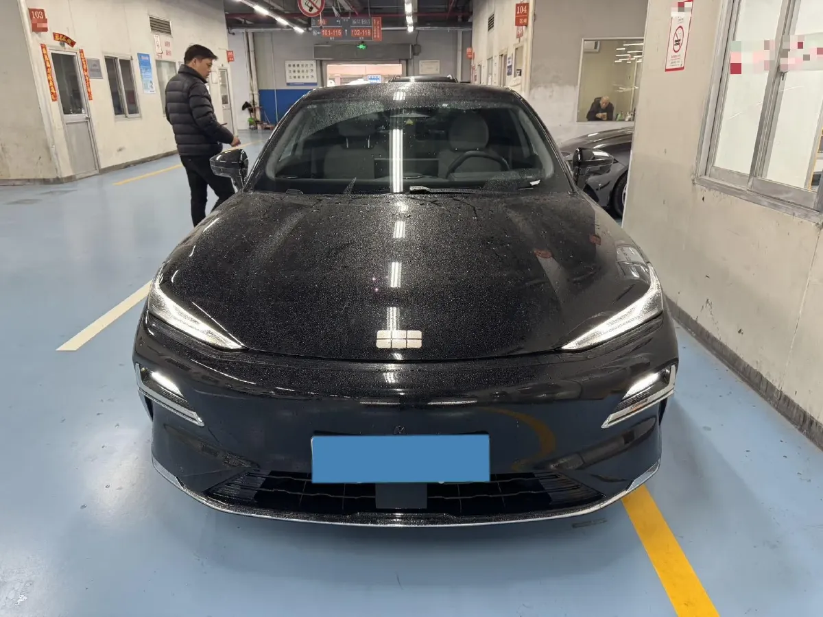 2025 Geely Galaxy Starshine 8 1.5L 112HP L4 1DHT PHEV,autocango,china used car exporter,china ev exporter,chinese used car exporter,chinese used ev exporter