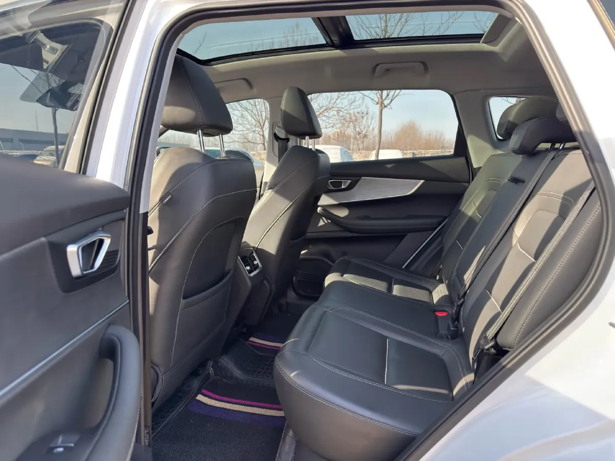 2021 Chery Tiggo 7 Plus 1.5T 156HP L4 CVT,autocango,china used car exporter,china ev exporter,chinese used car exporter,chinese used ev exporter