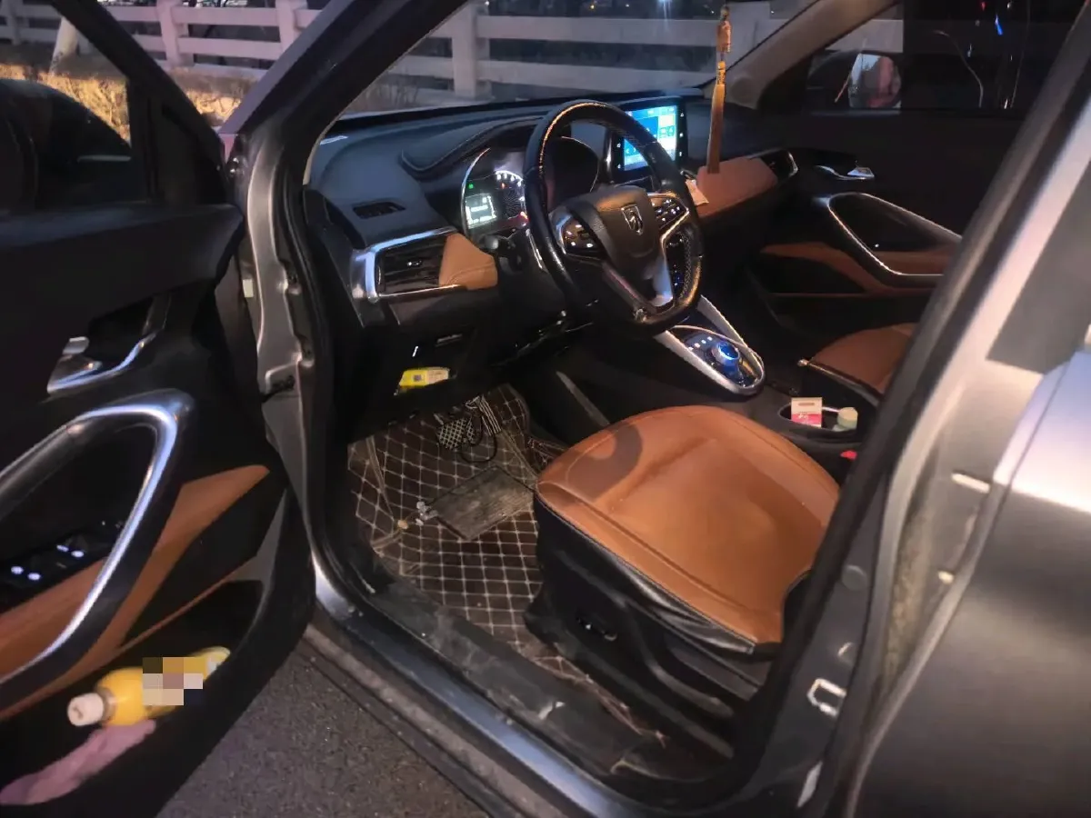 2017 BaoJun 510 1.5L 112HP L4 6MT,autocango,china used car exporter,china ev exporter,chinese used car exporter,chinese used ev exporter