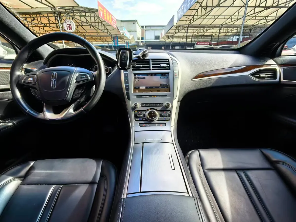 2019 BMW X2 1.5T 140HP L3 7DCT,autocango,china used car exporter,china ev exporter,chinese used car exporter,chinese used ev exporter