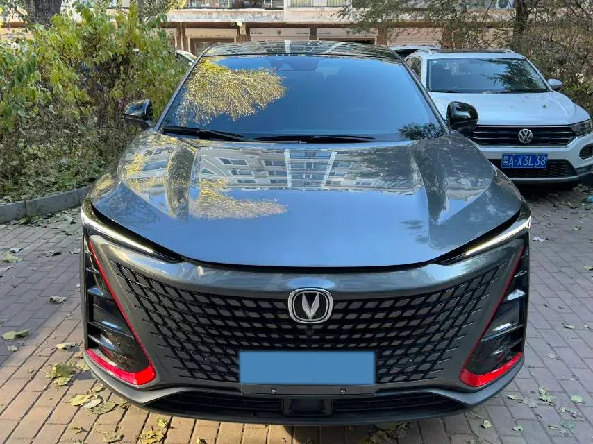 2021 ChangAn UNI-T 1.5T 180HP L4 7DCT,autocango,china used car exporter,china ev exporter,chinese used car exporter,chinese used ev exporter