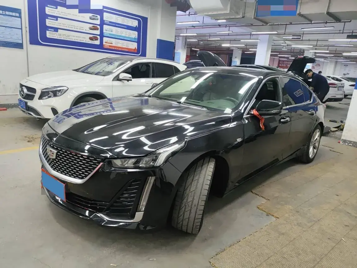 2021 Cadillac CT5 2.0T 237HP L4 10AT