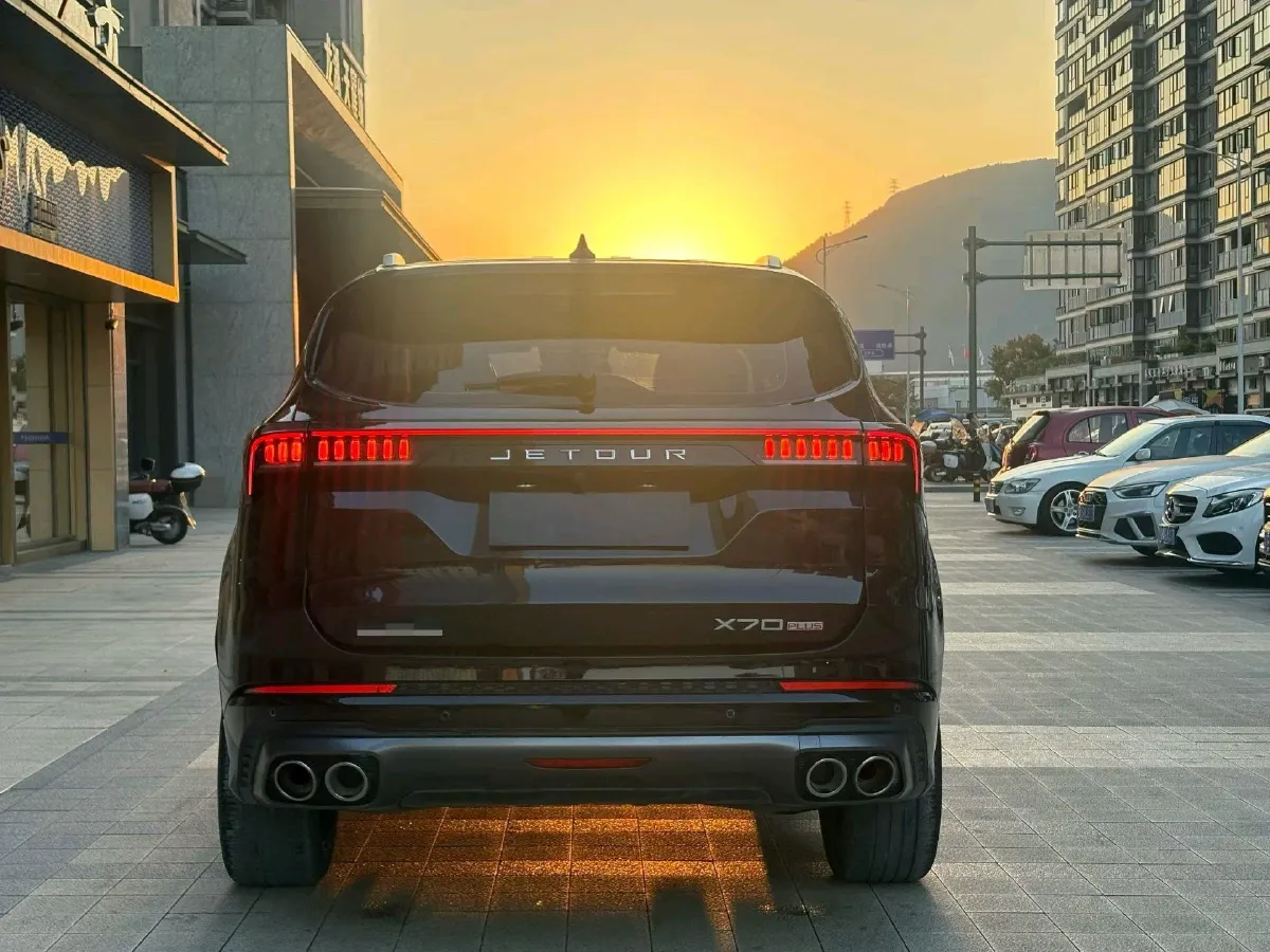 2021 Jetour X70 1.6T 197HP L4 7DCT,autocango,china used car exporter,china ev exporter,chinese used car exporter,chinese used ev exporter