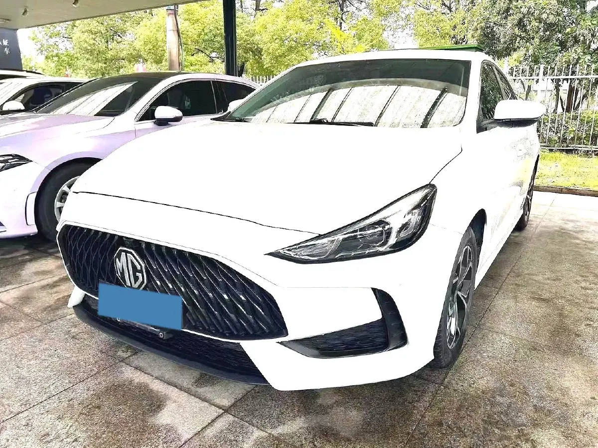 2021 MG 5 1.5L 120HP L4 CVT