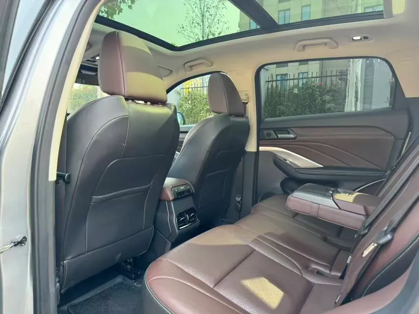 2018 WEY VV6 2.0T 197HP L4 7DCT,autocango,china used car exporter,china ev exporter,chinese used car exporter,chinese used ev exporter