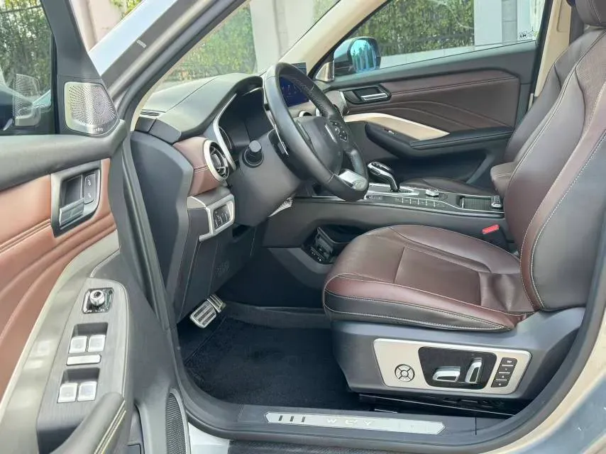 2018 WEY VV6 2.0T 197HP L4 7DCT,autocango,china used car exporter,china ev exporter,chinese used car exporter,chinese used ev exporter