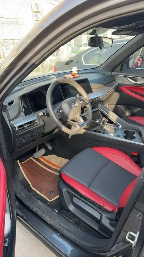 2021 ChangAn CS35 Plus 1.4T 160HP L4 7DCT,autocango,china used car exporter,china ev exporter,chinese used car exporter,chinese used ev exporter