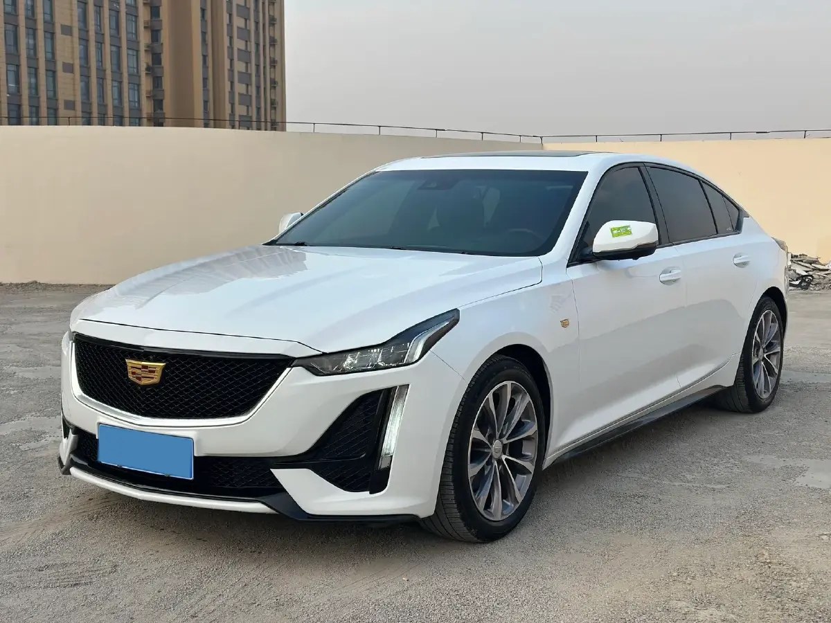 2020 Cadillac CT5 2.0T 237HP L4 10AT