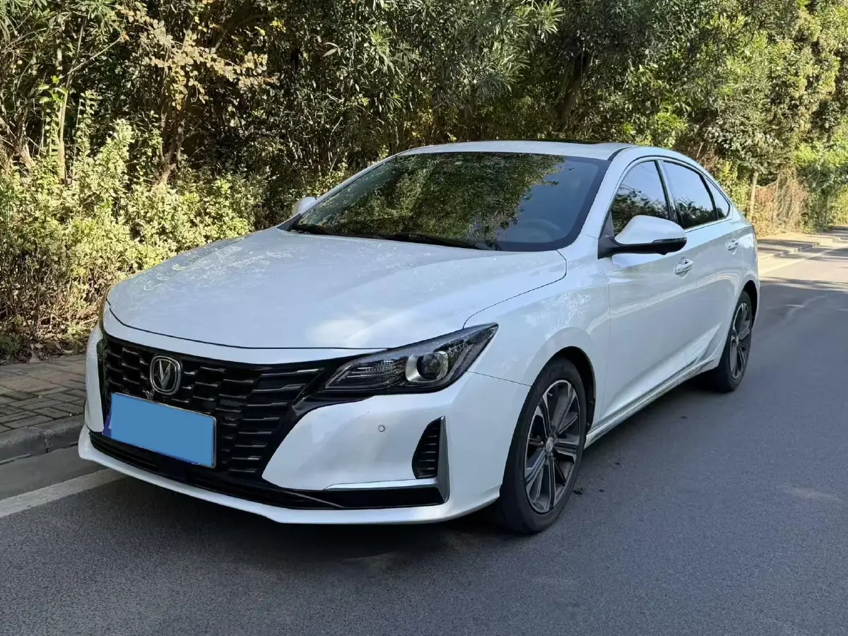 2022 ChangAn Raeton CC 1.5T 188HP L4 7DCT