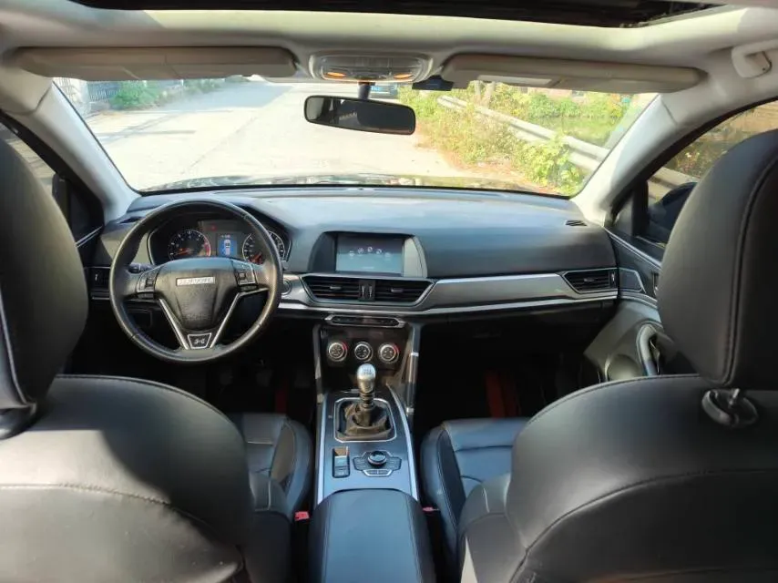 2018 Haval H6 1.5T 150HP L4 6MT,autocango,china used car exporter,china ev exporter,chinese used car exporter,chinese used ev exporter