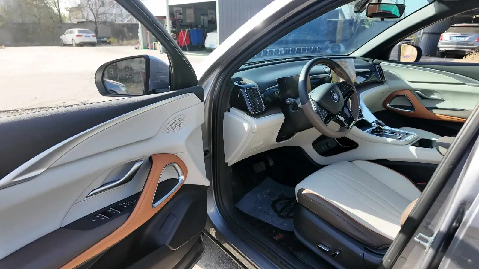 2023 BYD Song Pro 1.5L 110HP L4 E-CVT PHEV 12.9KWH,autocango,china used car exporter,china ev exporter,chinese used car exporter,chinese used ev exporter